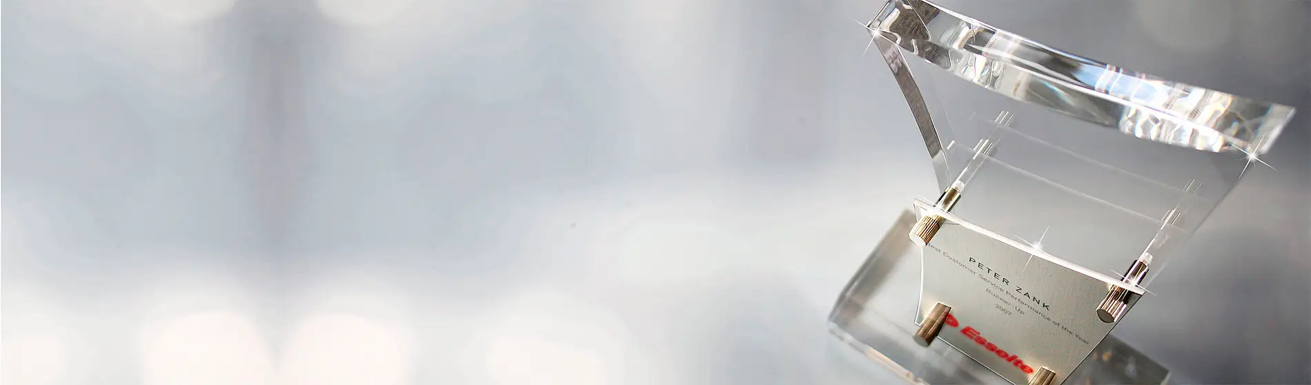 Acrylglas Pokale und Awards