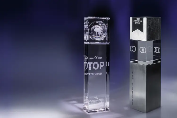 Cubix aus massivem Kristallglas Awards