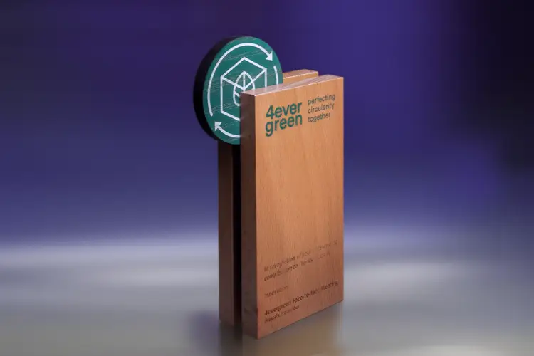 Award Sonderanfertigungen aus Holz