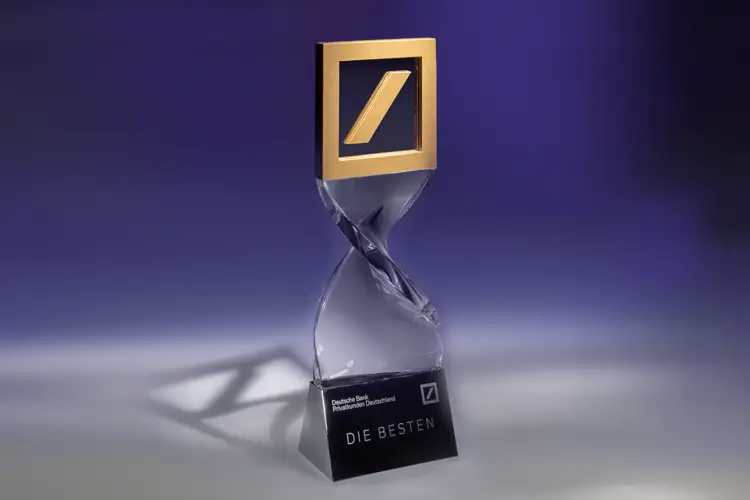 Trophäen Sonderanfertigungen aus Kristallglas